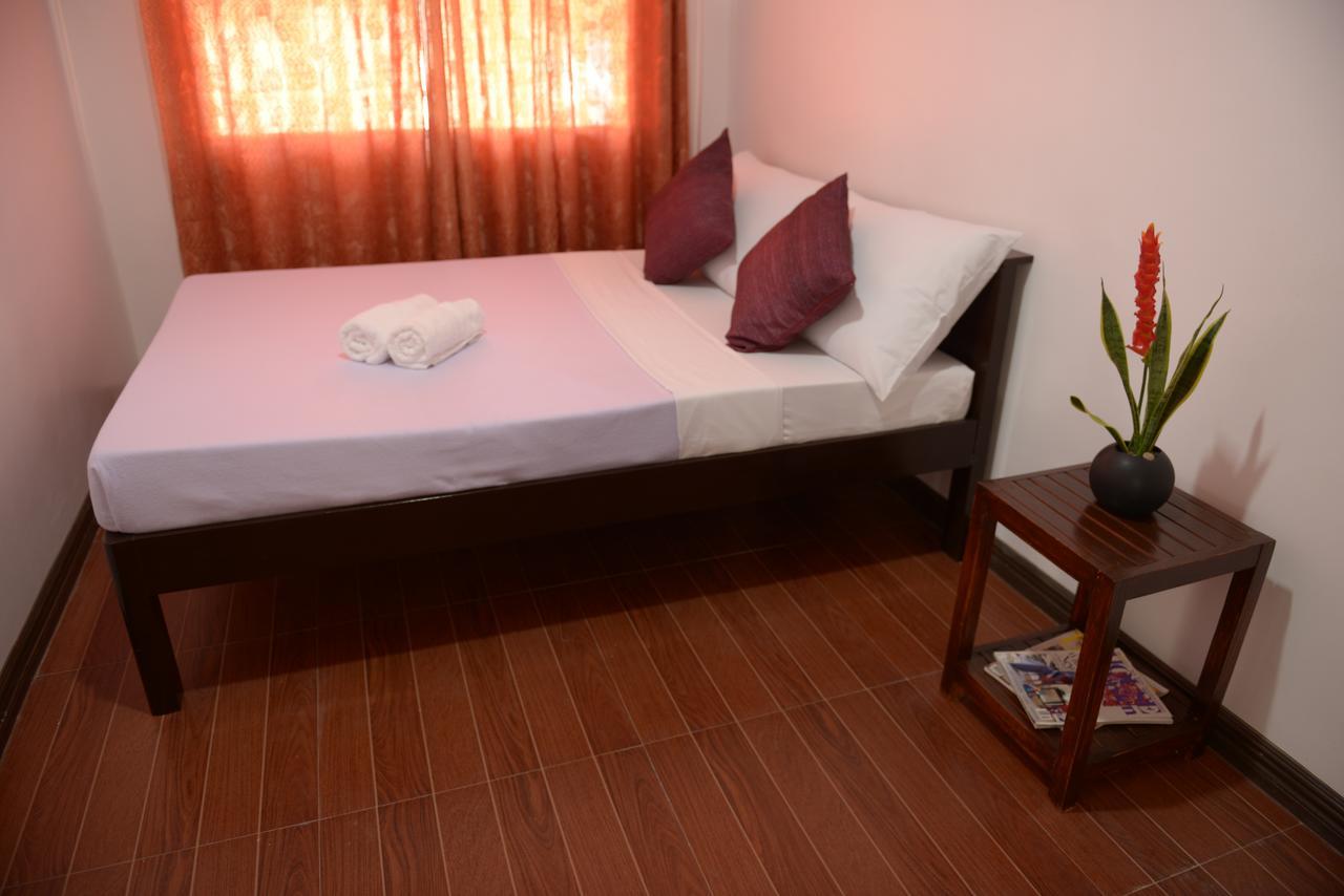 Globetrotter Inn - Palawan Inc. Puerto Princesa Екстер'єр фото